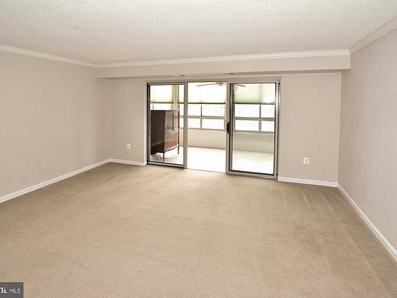 5th image of 2121 Jamieson Ave Unit 1606
