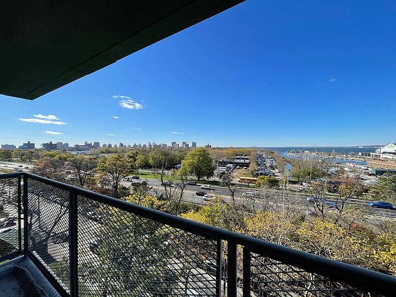 4th image of 1935 Shore Pkwy APT 7A