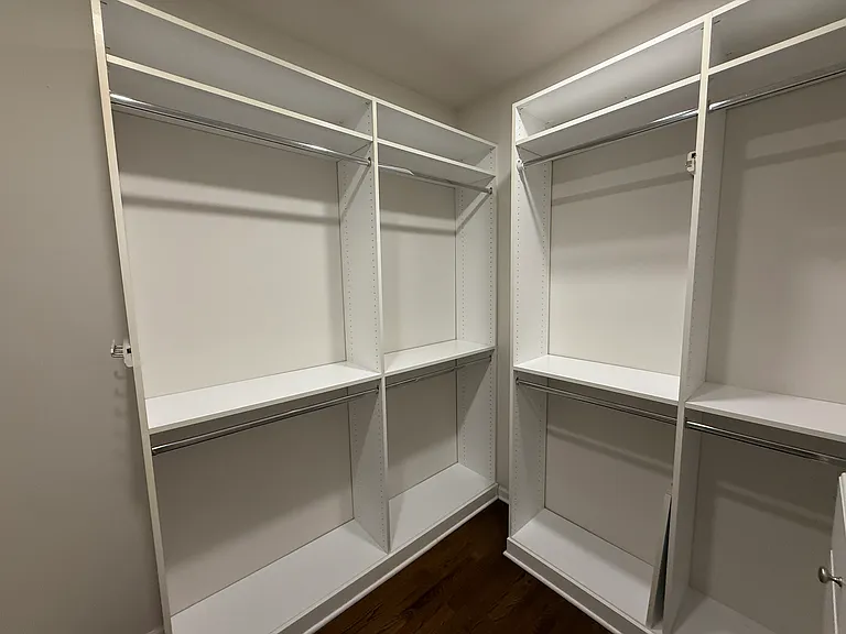 10822 Chamberlain Hall Ct — Photo 10