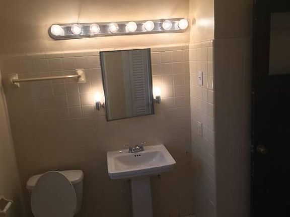 4th image of 5490 Canal Blvd