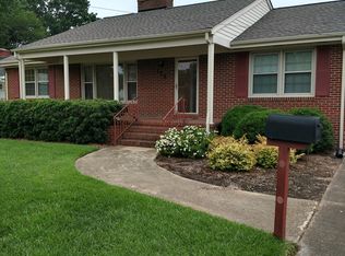 126 Big Bethel Rd, Hampton, VA 23666