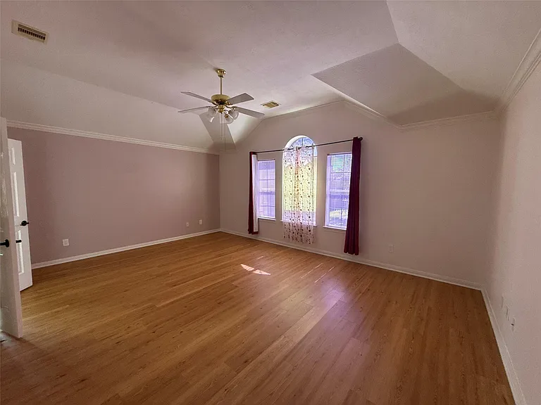 7819 Blue Stream Ct — Photo 17