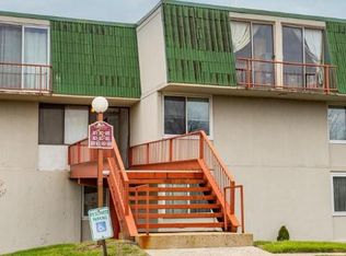 3213 Forest Ln #C-17, Schwenksville, PA 19473