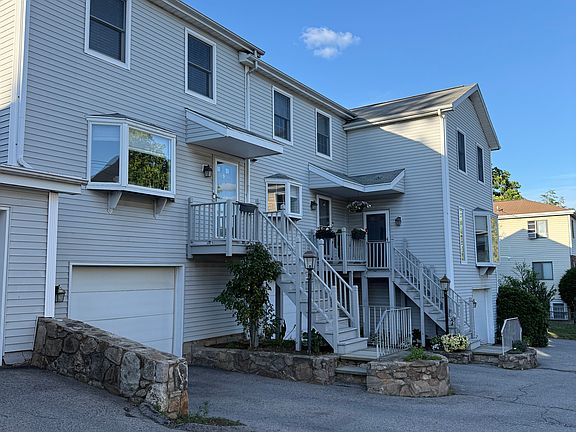 4th image of 246 Seaside Ave APT 3