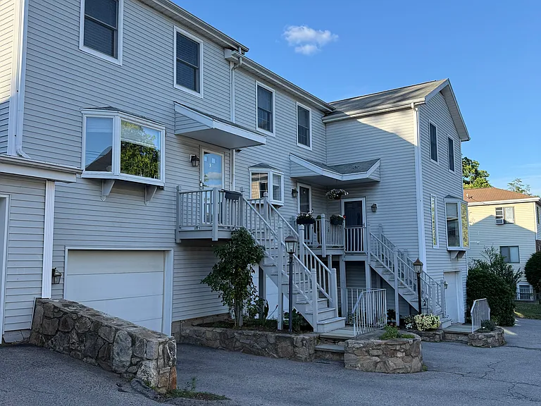 246 Seaside Ave #3 — Photo 4