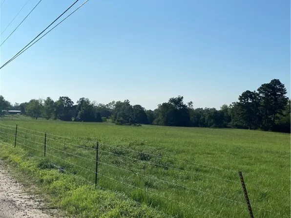 Thomas Rd, Mountainburg, AR 72946