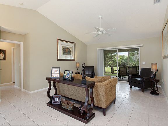 Formal Living 2