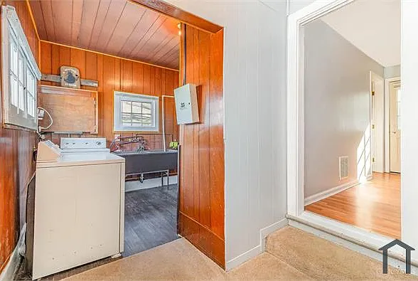 6077 Branch Hill Guinea Pike — Photo 8