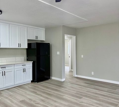 3rd image of 210 Hamlet St APT 101
