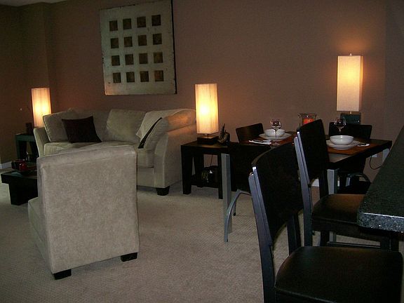 Living/Dining Area