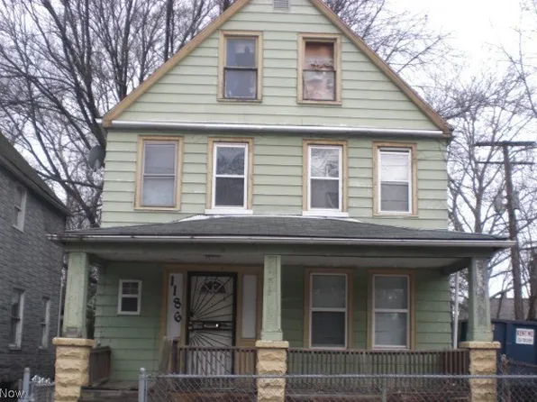 1186 E 82nd St, Cleveland, OH 44103