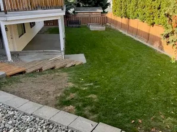 580 Carmel Ct #1A, Kamloops, BC V2E 2G3