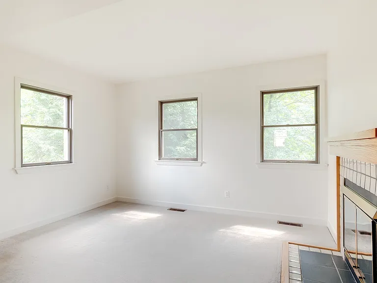 475 Arsenal St #N — Photo 11