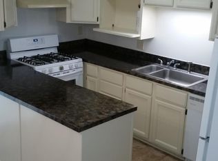 135 W Meadow Rd, Baltimore, MD 21225