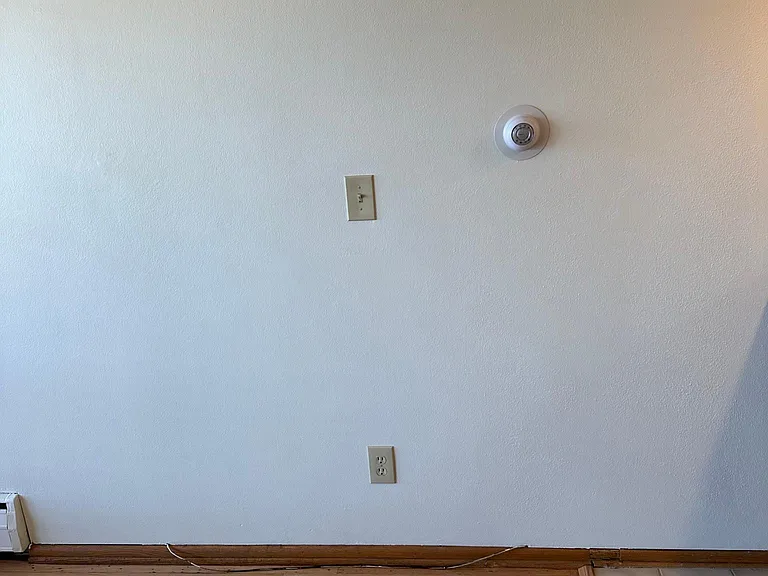 505 E Henry Clay St #102 — Photo 30