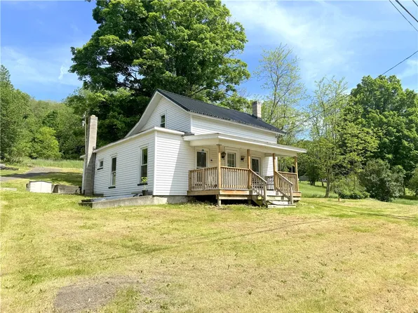 7709 N Main St, Springwater, NY 14560