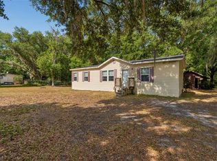 6735 Ravenwood St, Zephyrhills, FL 33544