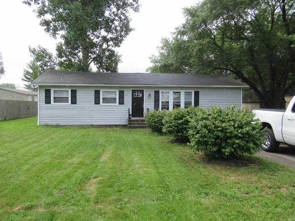 406 E Mary St, Ossian, IN 46777