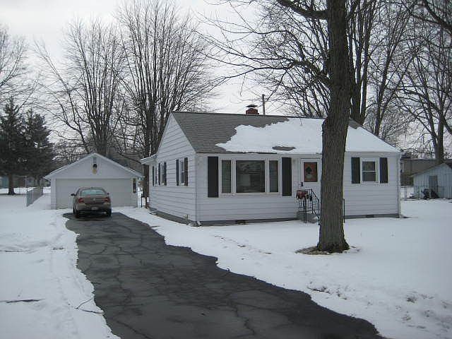 2nd image of 2311 Rehm Dr