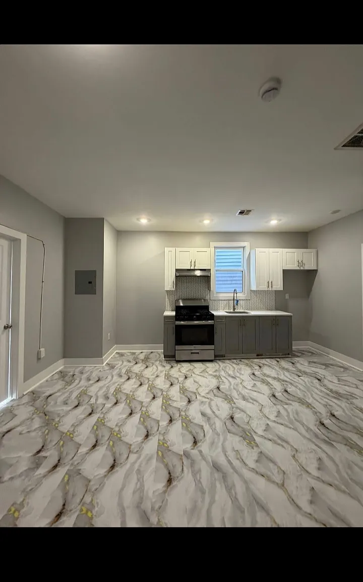 2 bed, $1,750 — Photo 1