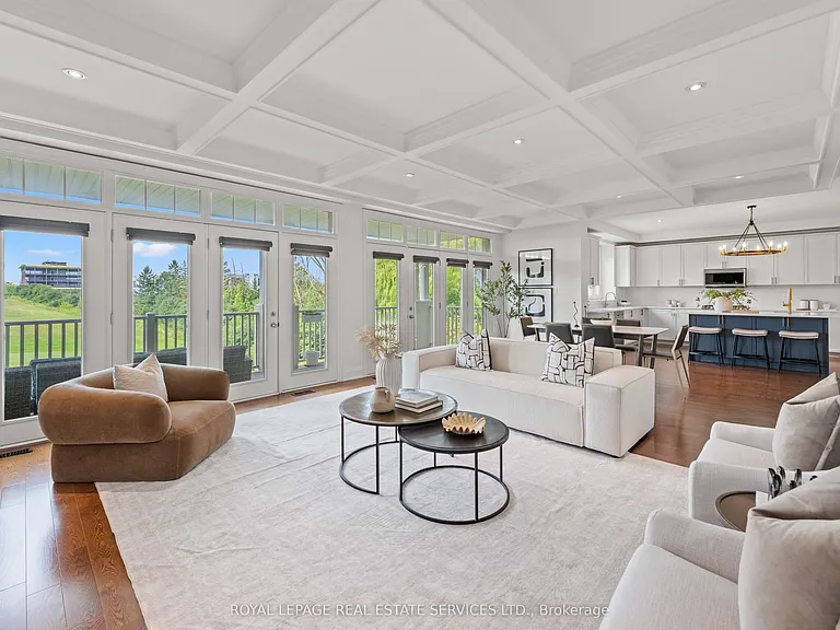 118 Coastline Dr — Photo 10