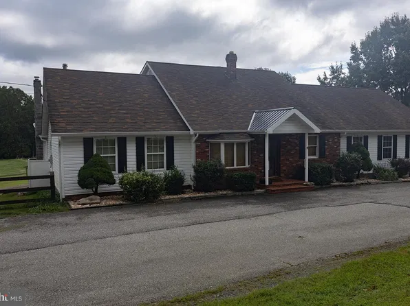 24120 Colton Point Rd, Clements, MD 20624