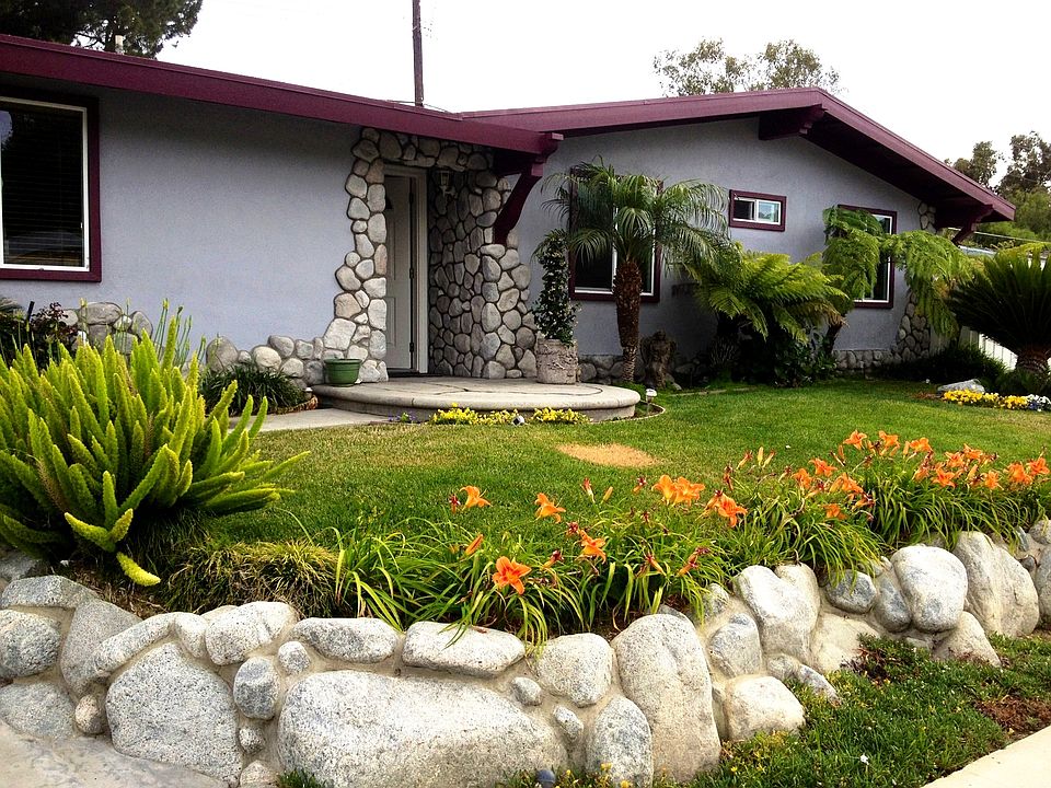 Front Yard