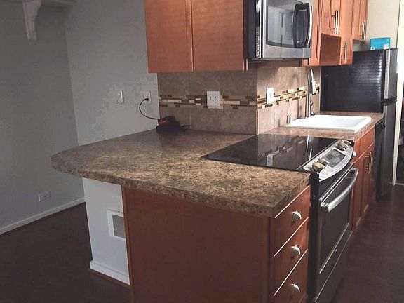 3rd image of 4116 12th Ave NE