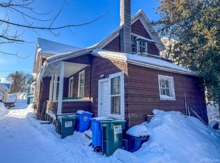321 E Michigan St, Marquette, MI 49855