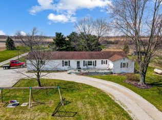 6122 Canyon Rd, Hebron, OH 43025