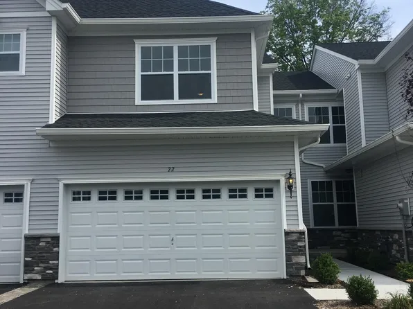 22 Atwood Dr, Middletown, NY 10940