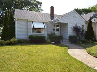 7849 15th Ave, Kenosha, WI 53143