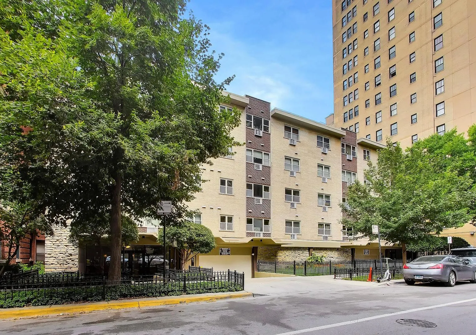 1 bed, 700 sqft, $1,770 — Photo 4