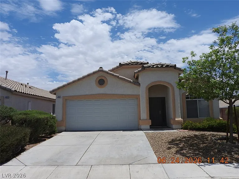4916 Corsica Island St — Photo 1