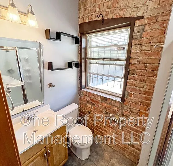 3400 Troost Ave #211 — Photo 10
