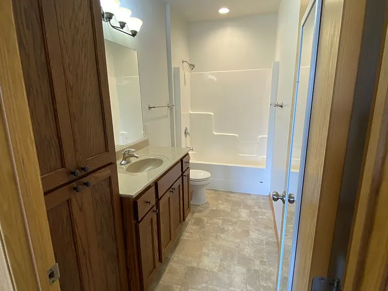 1112-1178 Scout Dr — Photo 37