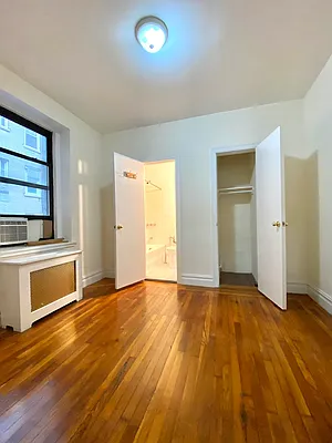 Rented by Oxford Property Group | media 5