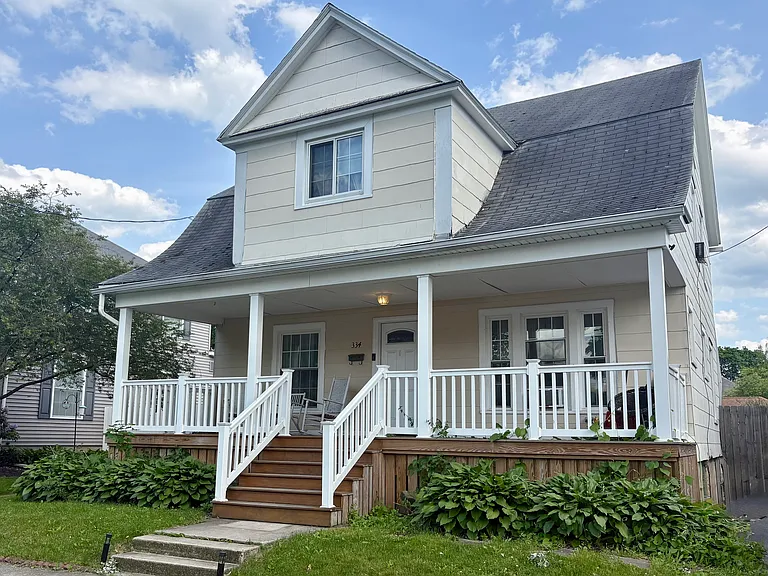 334 Imperial Ave — Photo 2
