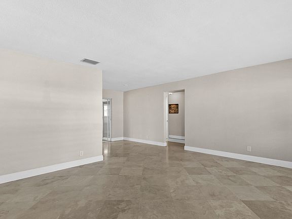 5th image of 110 NW 24th Court