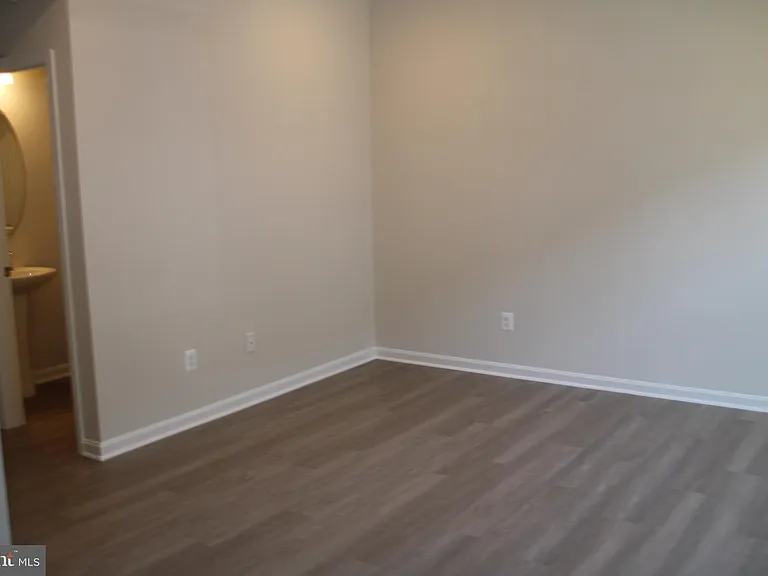2583 Hopton Ln — Photo 14
