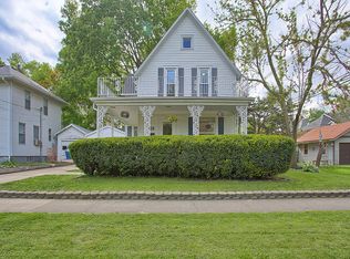 203 N McKinley Ave, Champaign, IL