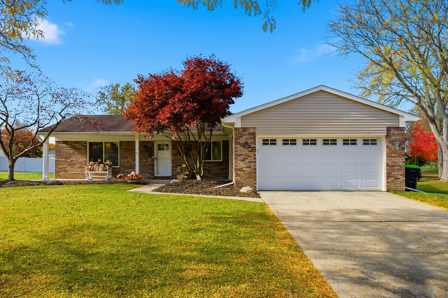 24473 Bonnie Brook Dr photo 1
