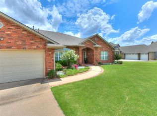 510 N Hogan Ave, Guthrie, OK 73044