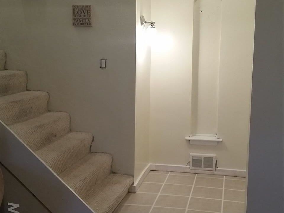 2nd image of 22116 Grand Lake St