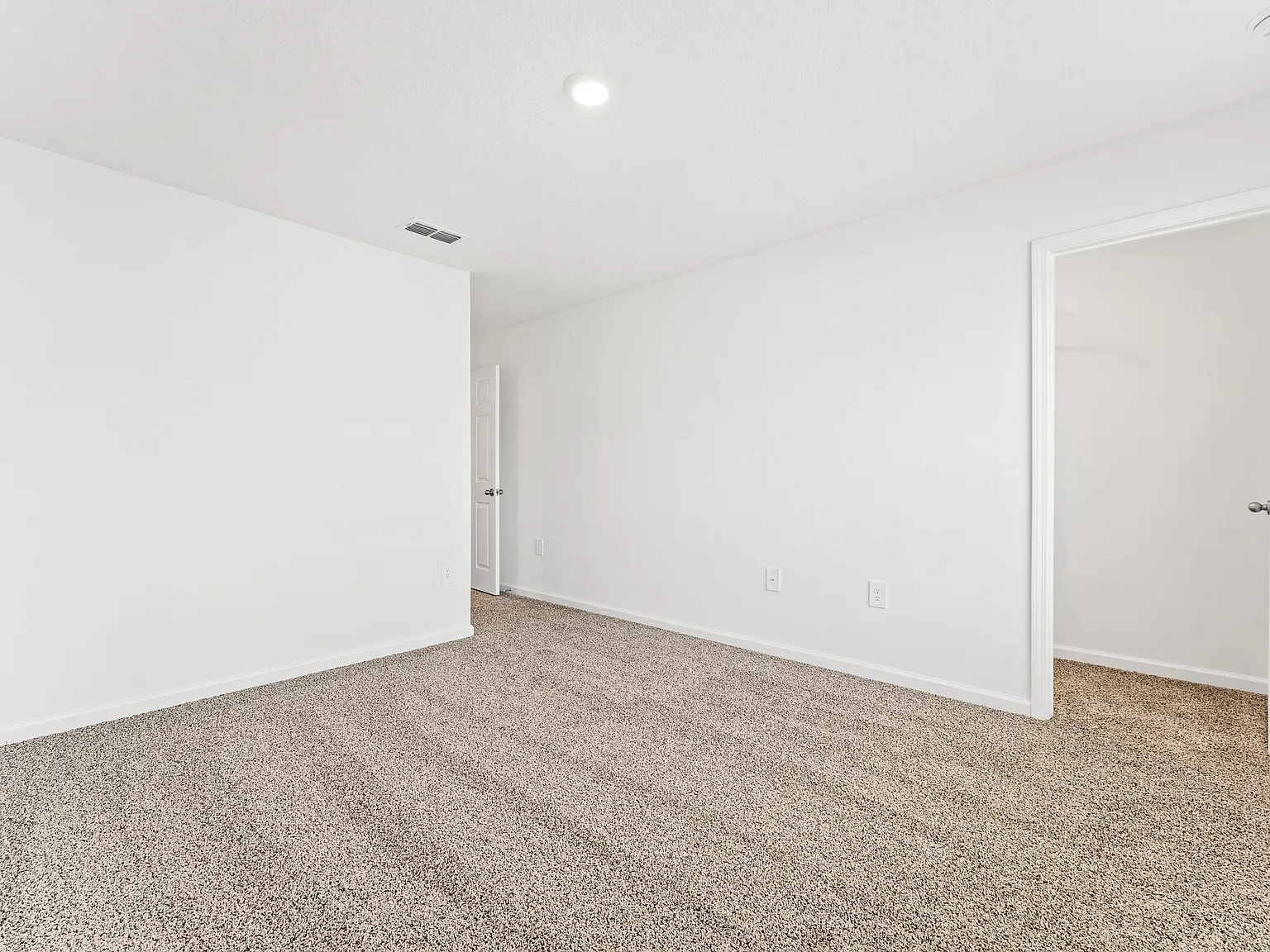 5450 Broad Brg Wy - #1 — Photo 3