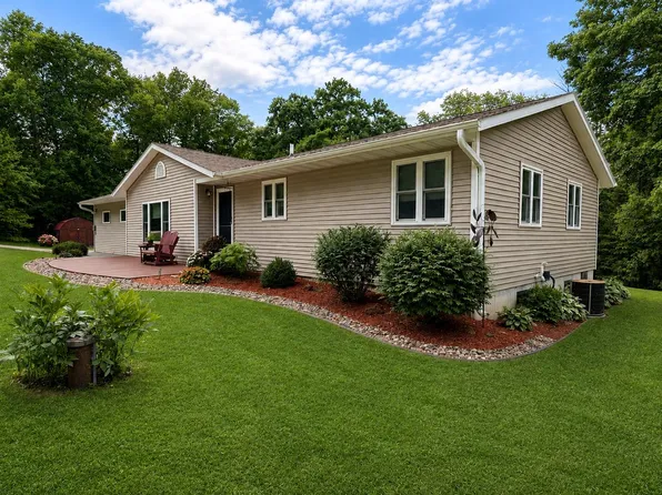 S1415 County Road F, Hillsboro, WI 54634
