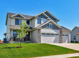 624 NE 55th St, Ankeny, IA 50021