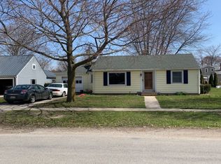 451 5th St, Sebewaing, MI 48759