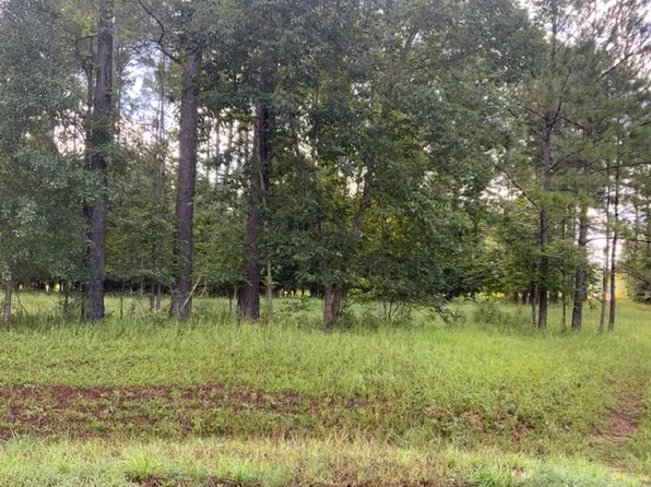5601 Oak Borough Ln, Albany, GA 31721