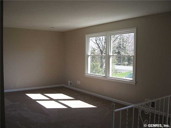 5th image of 315 North Ave